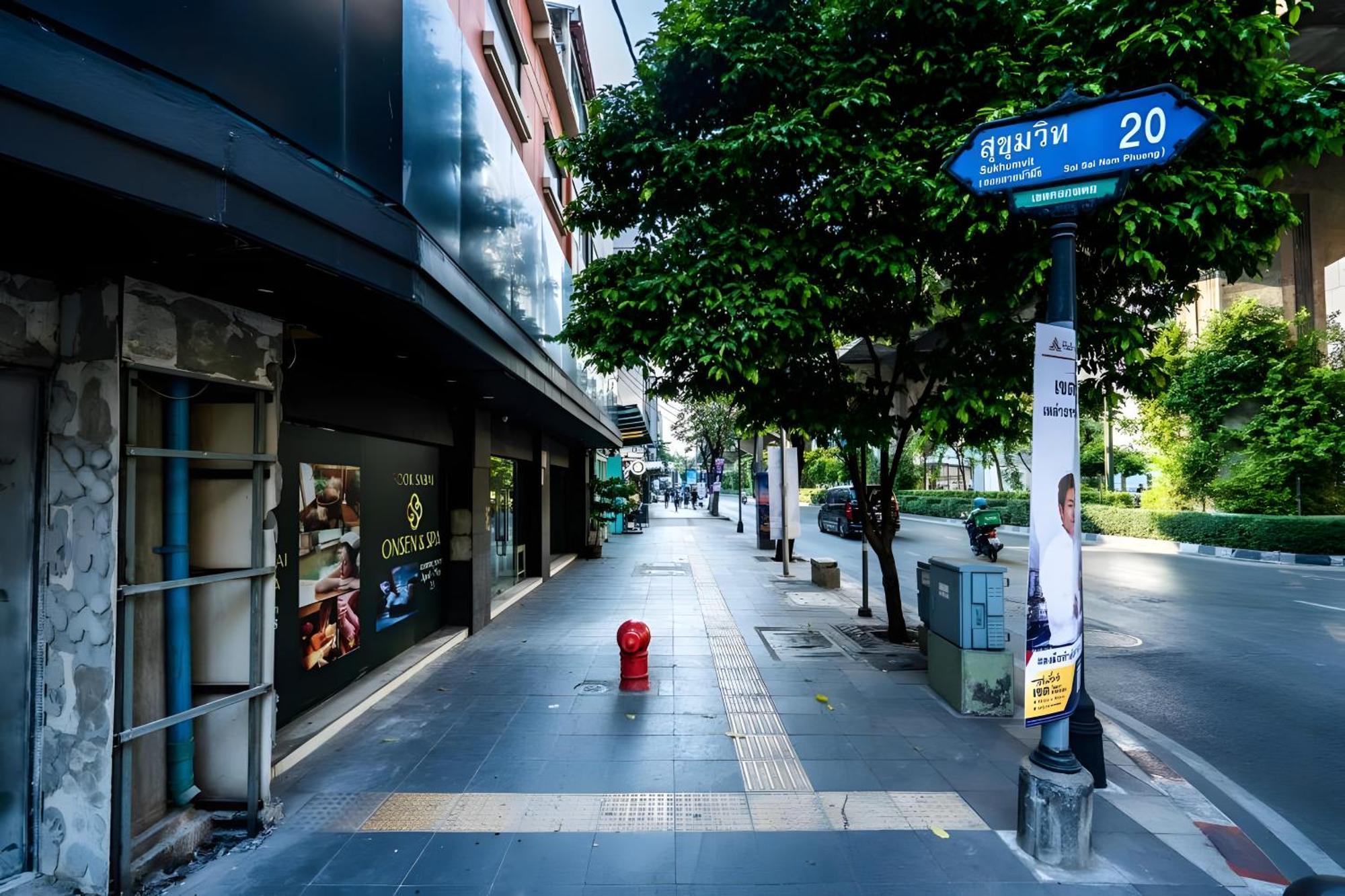 Go Inn Sukhumvit Soi 20 Bts Asok Банкок Екстериор снимка